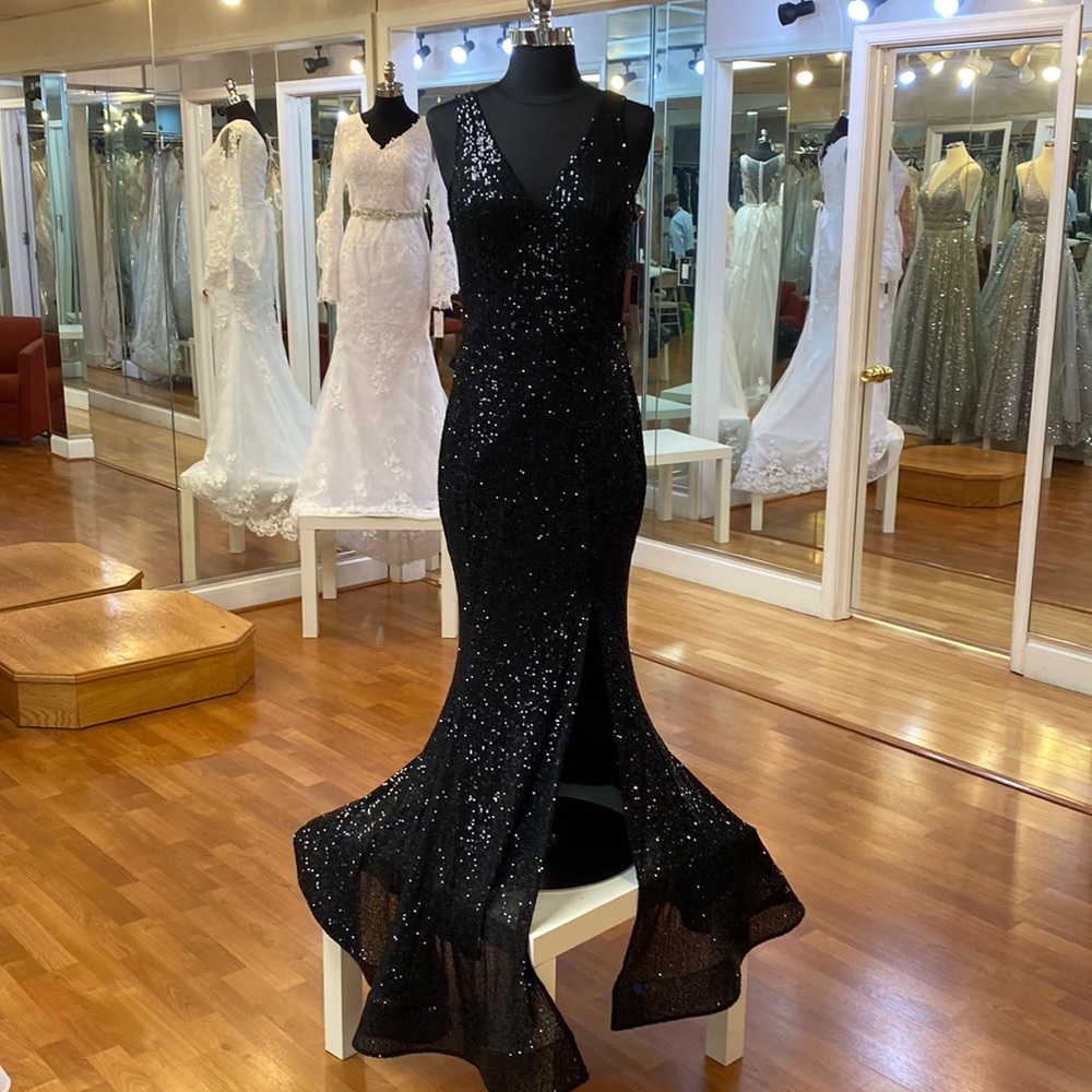 ✔️ sparkle black special occasion dress (sleeveless)